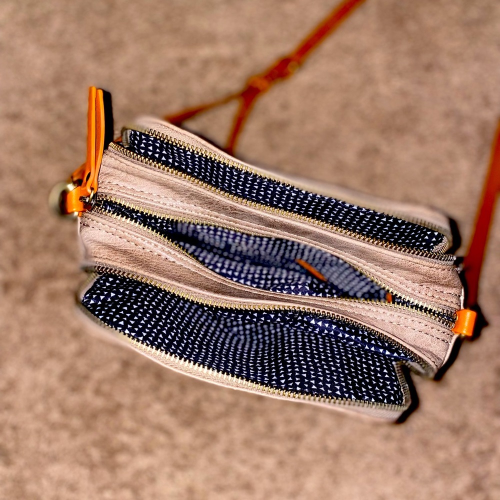 Cross body bag